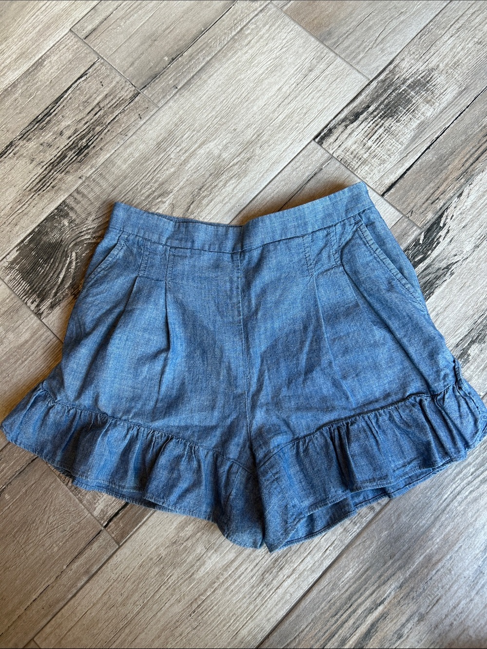 J. Crew Chambray Blue Ruffle-Hem Shorts size 00